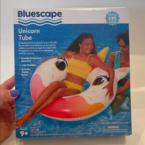 NWT Bluescape Unicorn Tube Over 3FT Wide